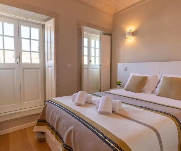 Portucale Guest House- Self Check-in منزل للإقامة *