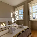 Portucale Guest House- Self Check-in Oporto