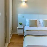 Portucale Guest House- Self Check-in Alloggio in famiglia