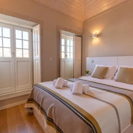 Portucale Guest House- Self Check-in Pansiyon *